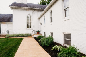 Esther's Wedding Chapel exterior, in Alliance, Ohio